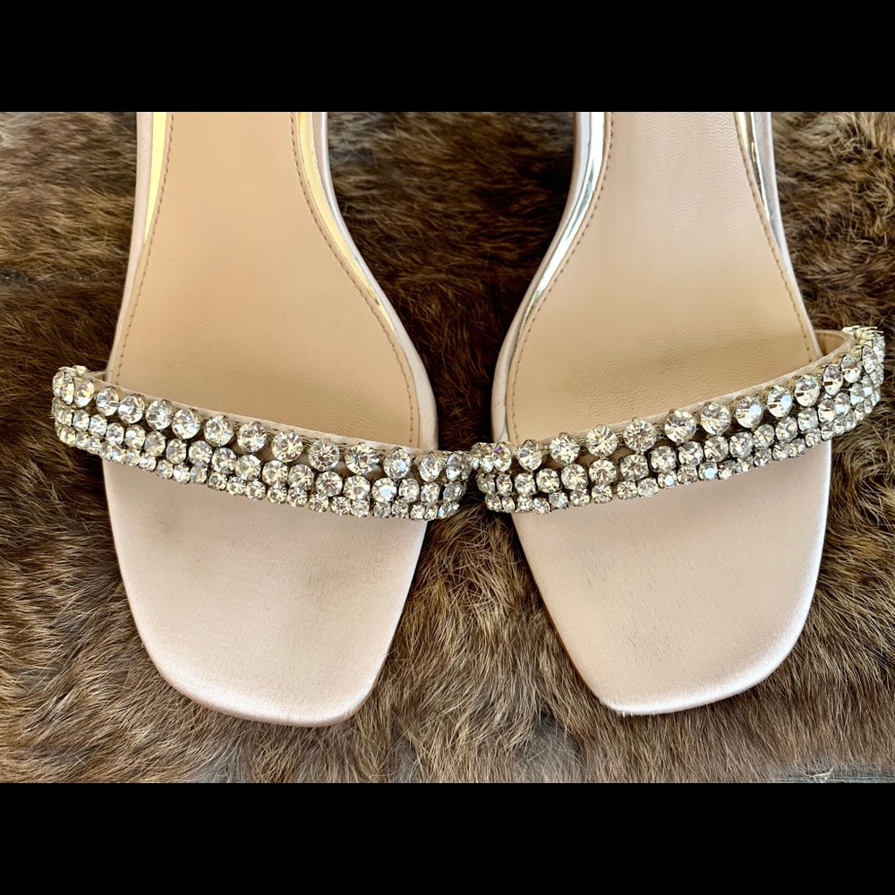 Badgley Mischka - Lori Block Heel in Champagne - Picture 7 of 16
